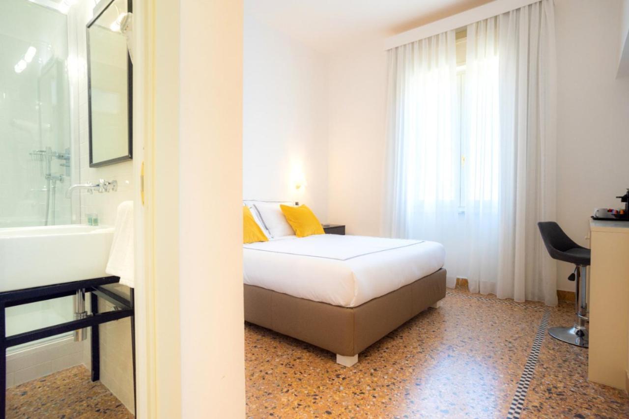 Leopoldo Rooms Cagliari Bilik gambar